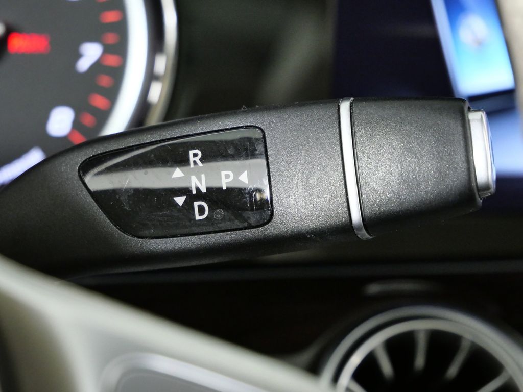 Thumbnail: 2019 Mercedes-Benz CLS - 49