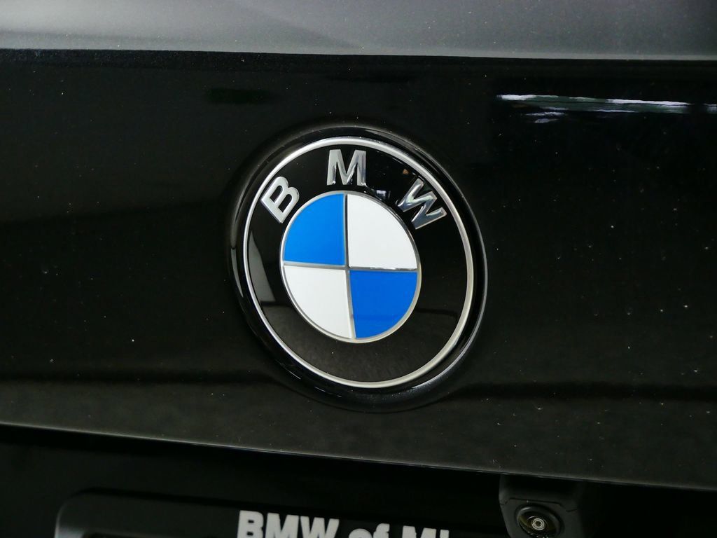 Thumbnail: 2026 BMW X5 - 12