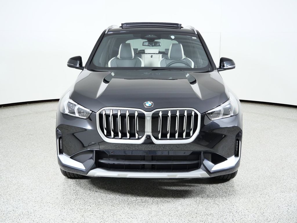 Thumbnail: 2026 BMW X1 - 2