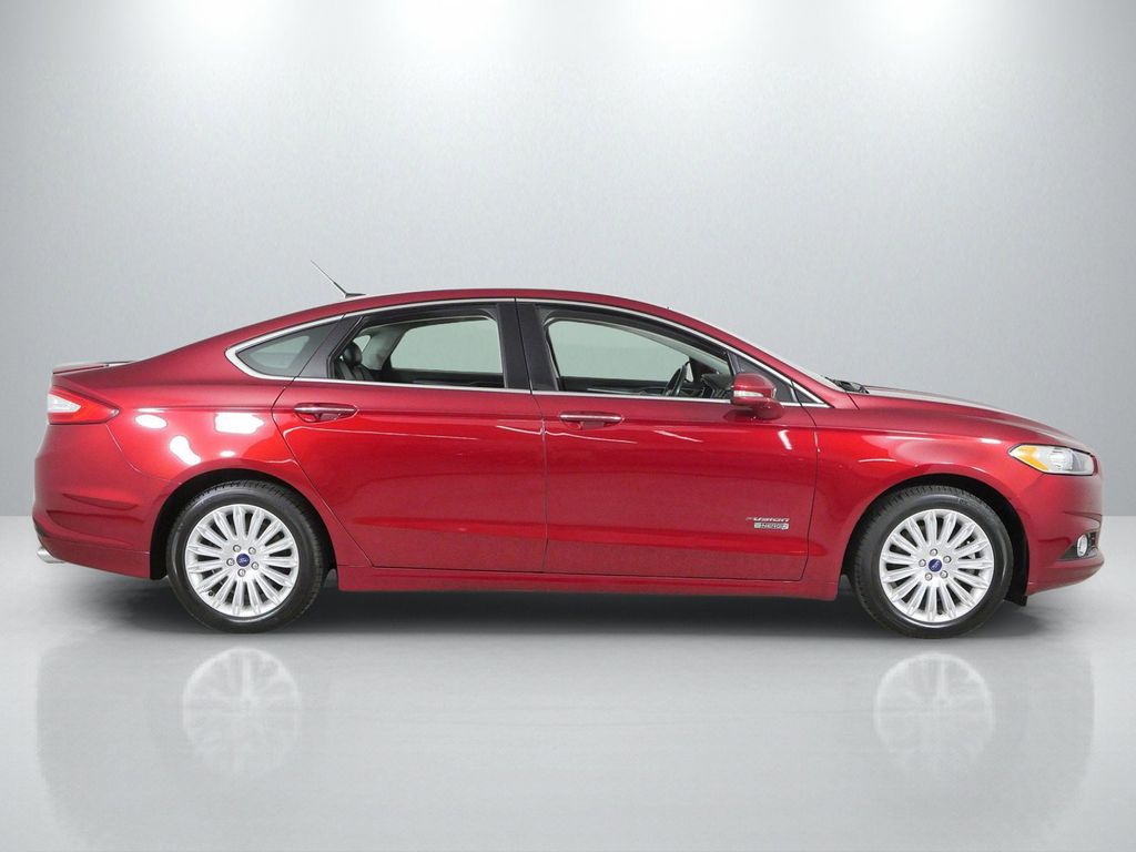 Thumbnail: 2013 Ford Fusion - 9