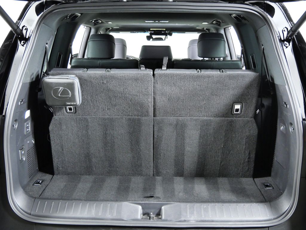 Thumbnail: 2024 Lexus LX - 28