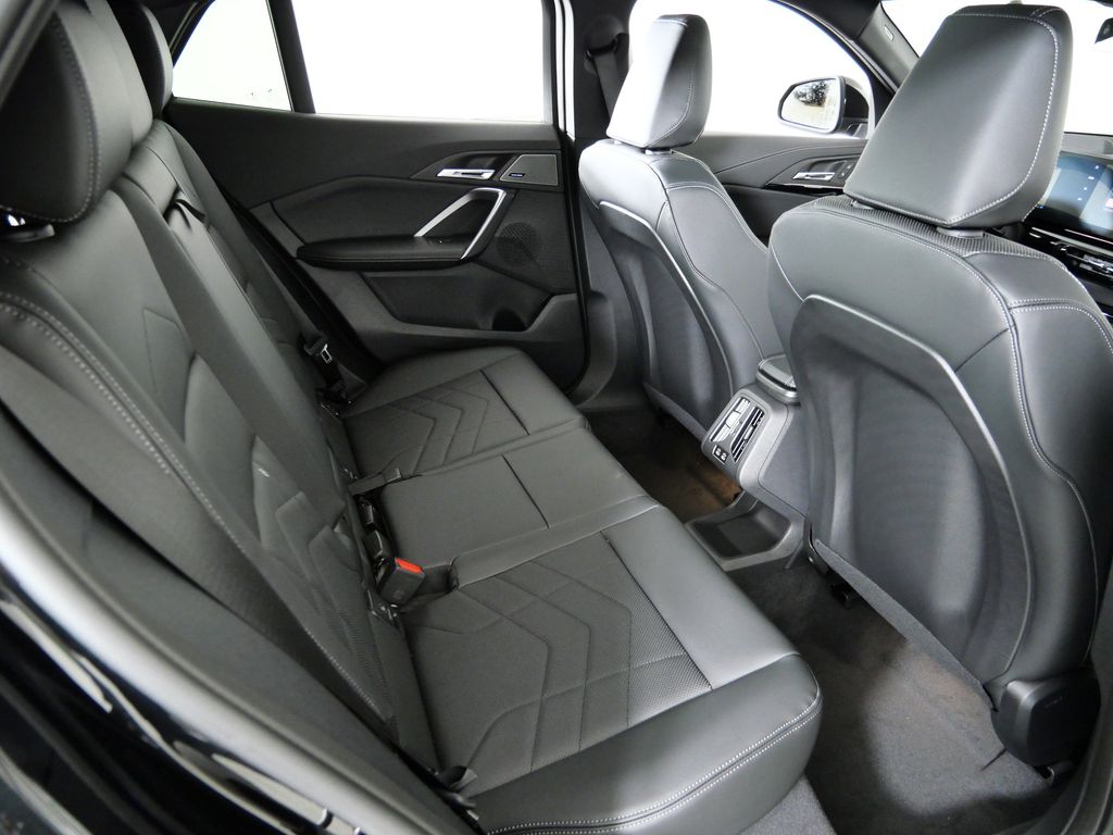 Thumbnail: 2026 BMW X2 - 25