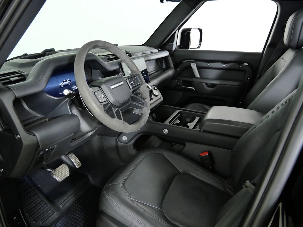 Thumbnail: 2024 Land Rover Defender - 34