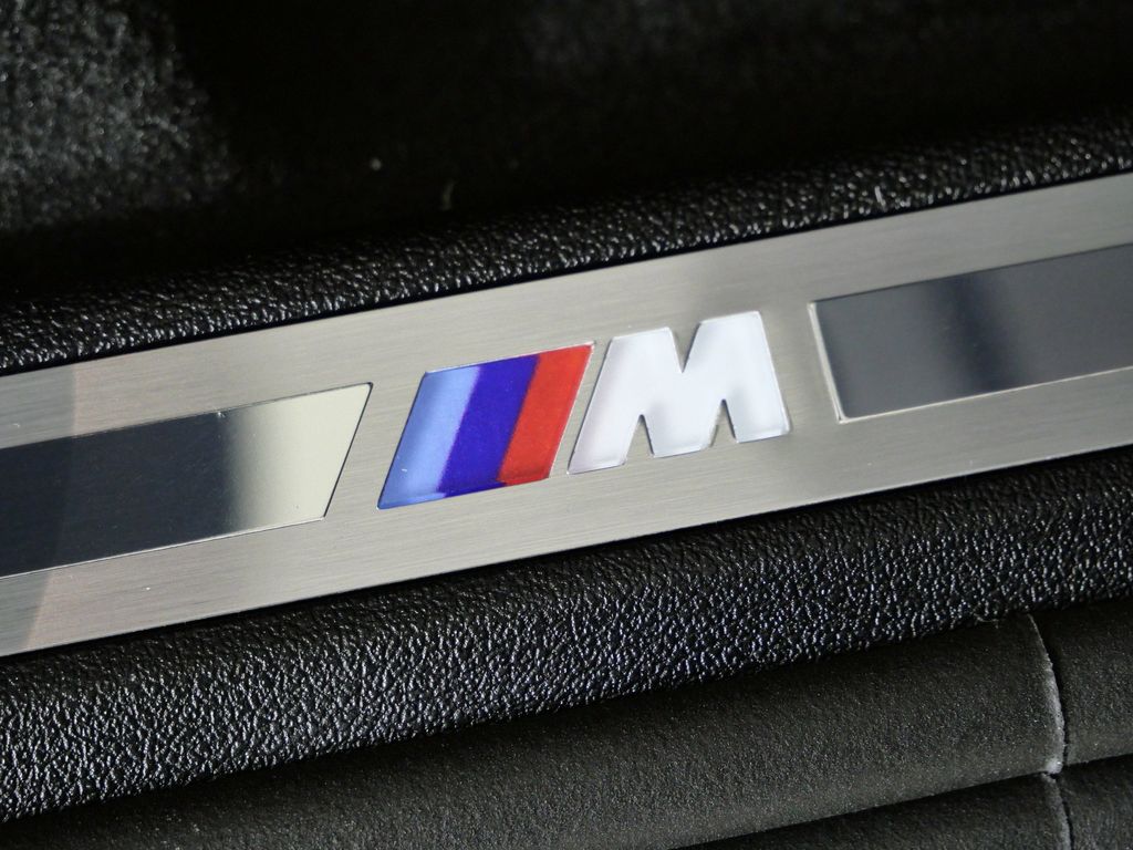 Thumbnail: 2026 BMW X5 - 25