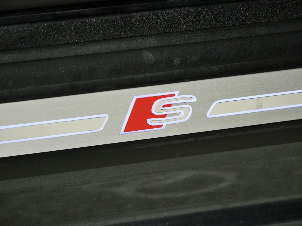 Thumbnail: 2023 Audi Q5 - 24