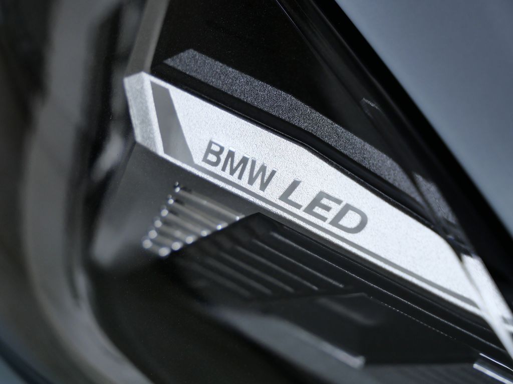 Thumbnail: 2026 BMW i4 - 4