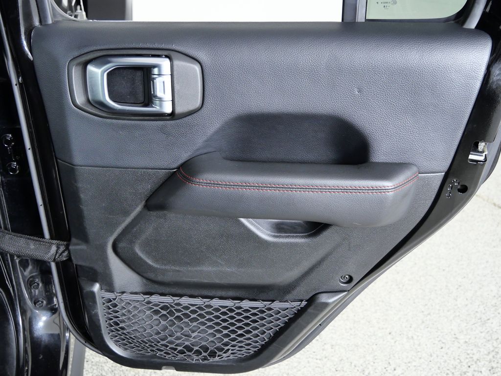 Thumbnail: 2018 Jeep Wrangler - 25