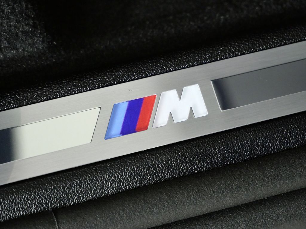 Thumbnail: 2026 BMW X5 - 23