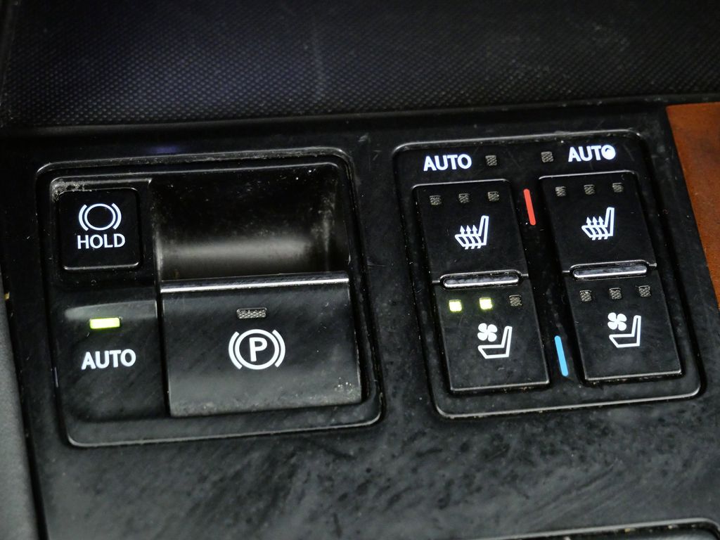 Thumbnail: 2018 Lexus RX - 48