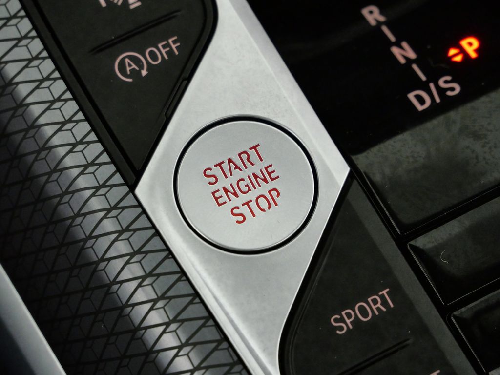 Thumbnail: 2026 BMW 3 Series - 45