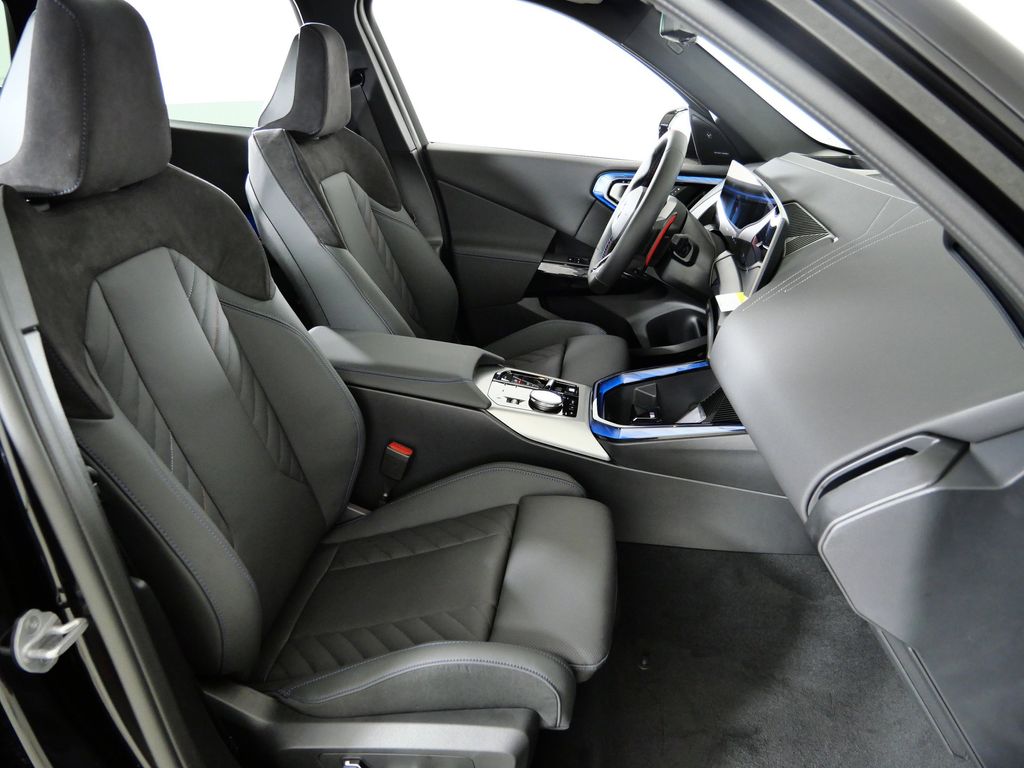 Thumbnail: 2026 BMW X3 - 23
