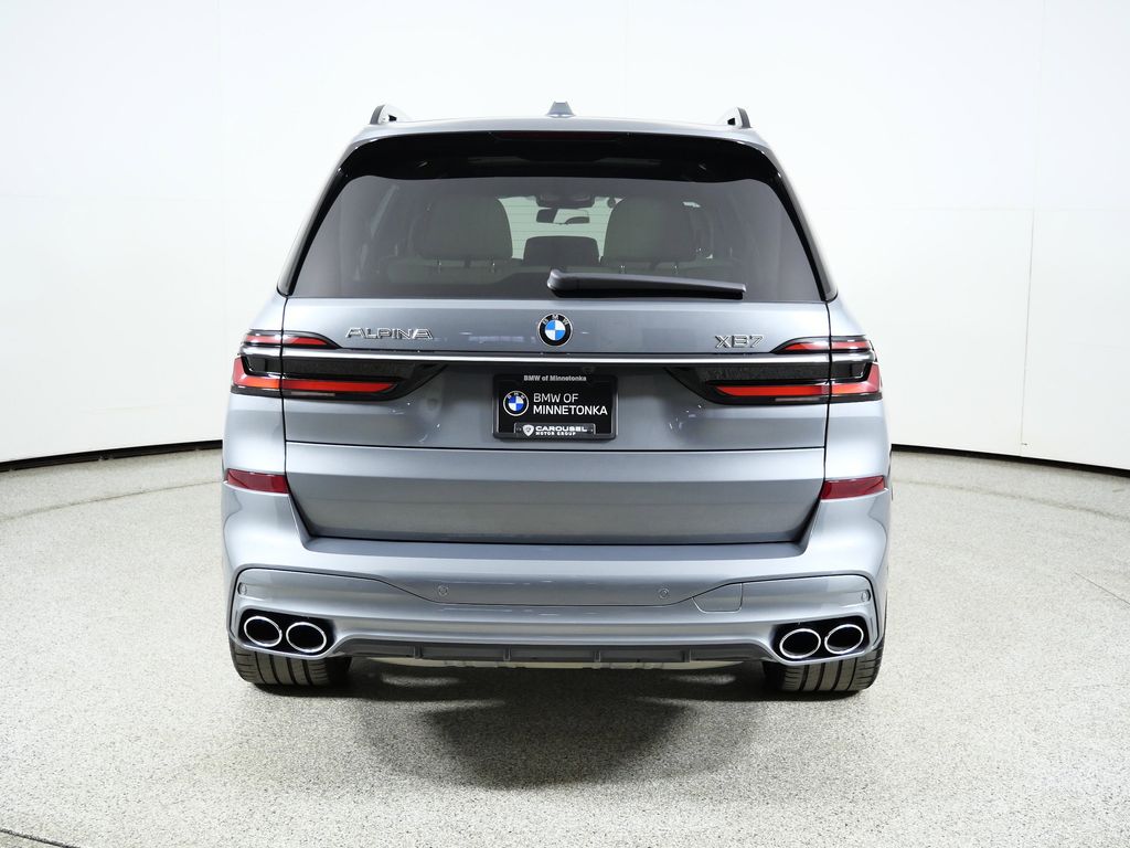 Thumbnail: 2023 BMW X7 - 12