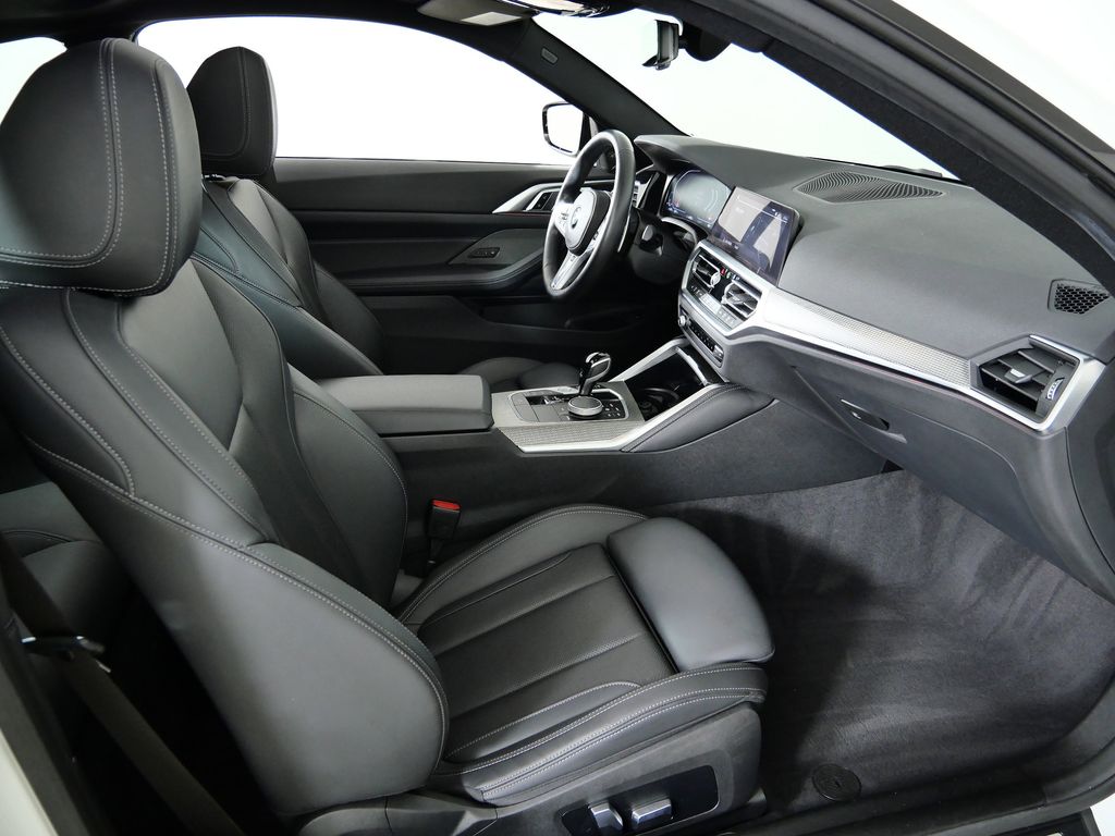 Thumbnail: 2023 BMW 4 Series - 24