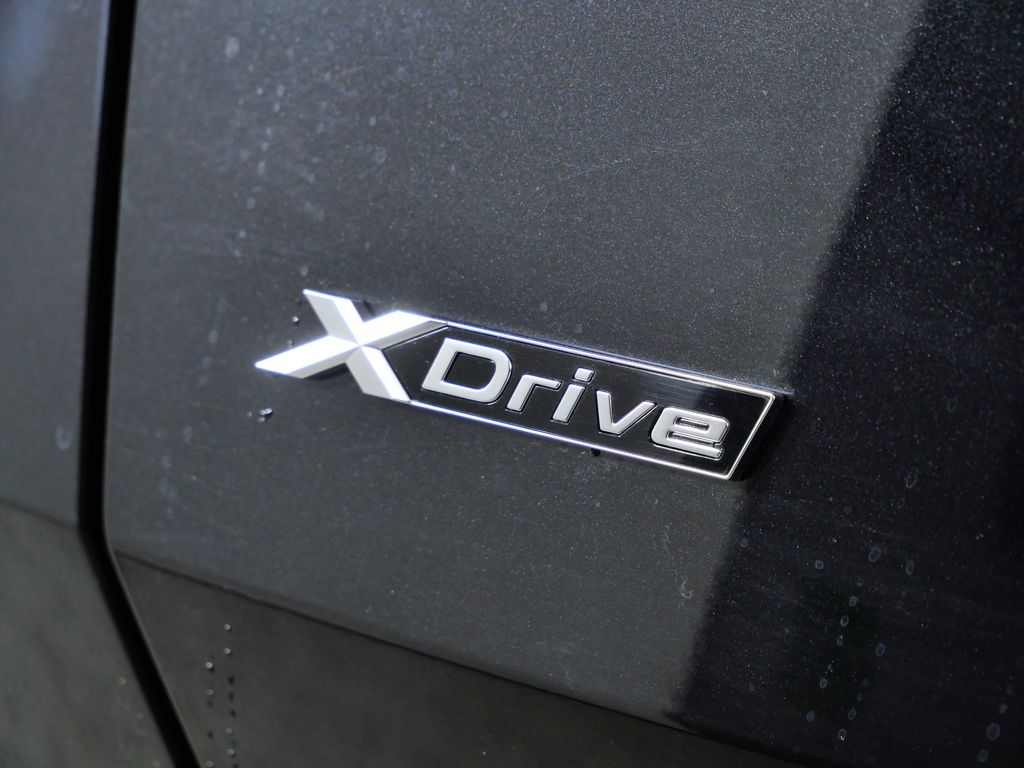 Thumbnail: 2026 BMW X3 - 13