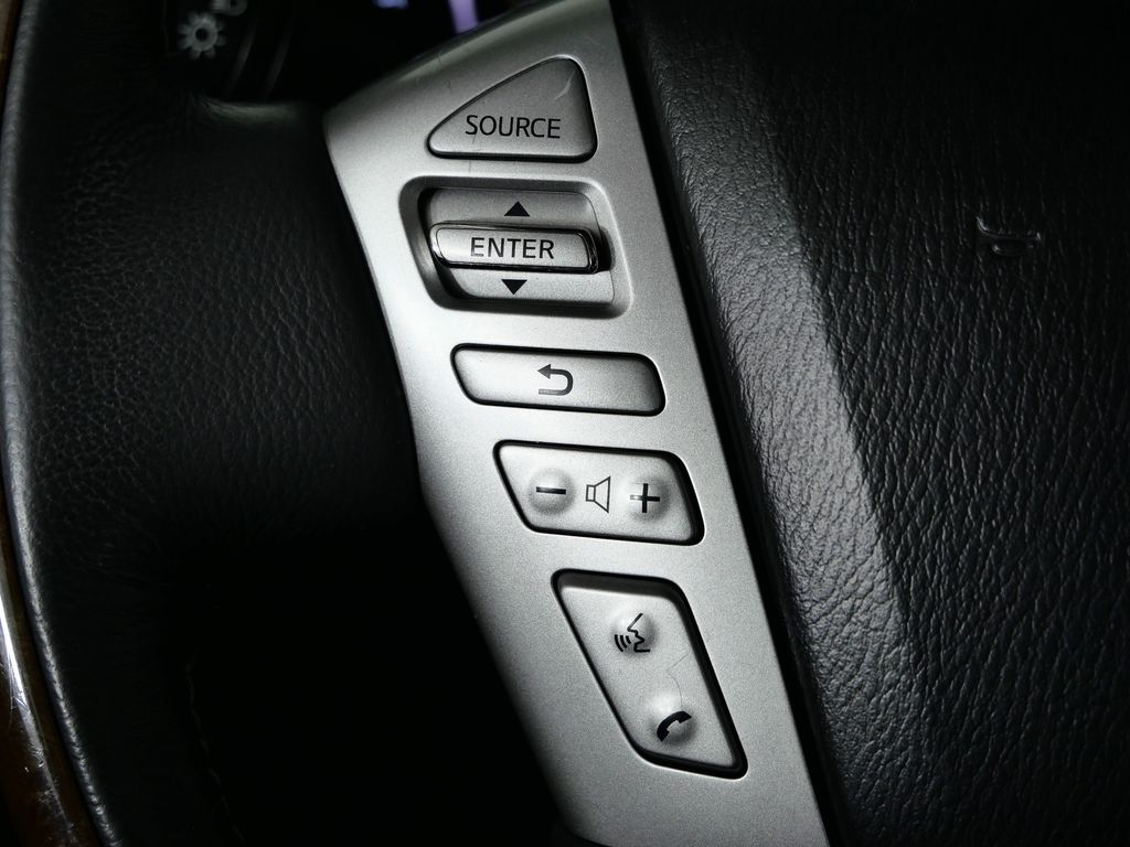 Thumbnail: 2015 INFINITI QX80 - 39