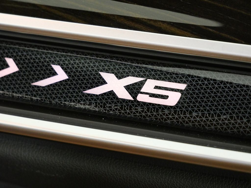 Thumbnail: 2024 BMW X5 - 29