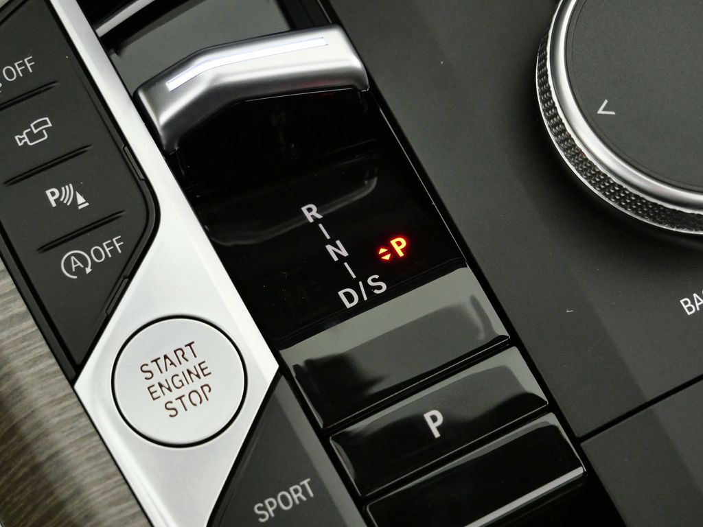 Thumbnail: 2026 BMW 3 Series - 46