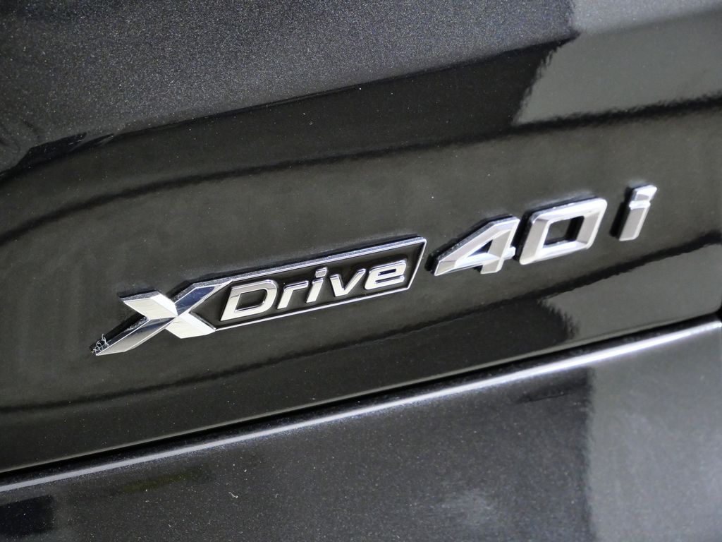 Thumbnail: 2026 BMW X5 - 12