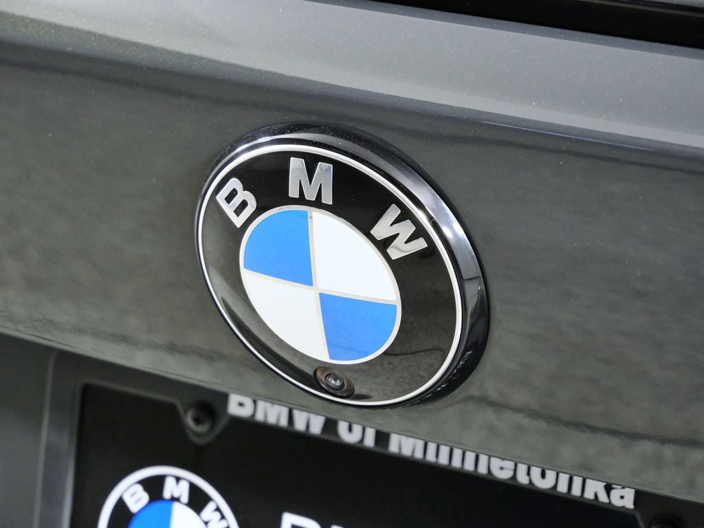 Thumbnail: 2026 BMW M4 - 11