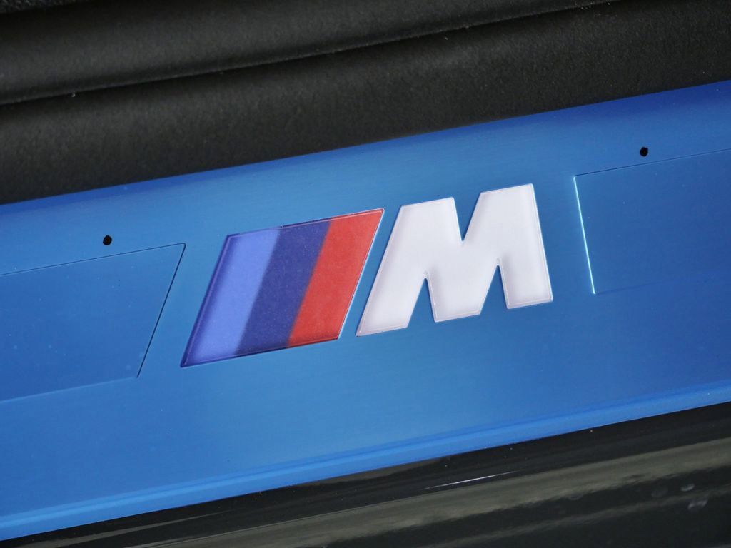 Thumbnail: 2026 BMW 8 Series - 25