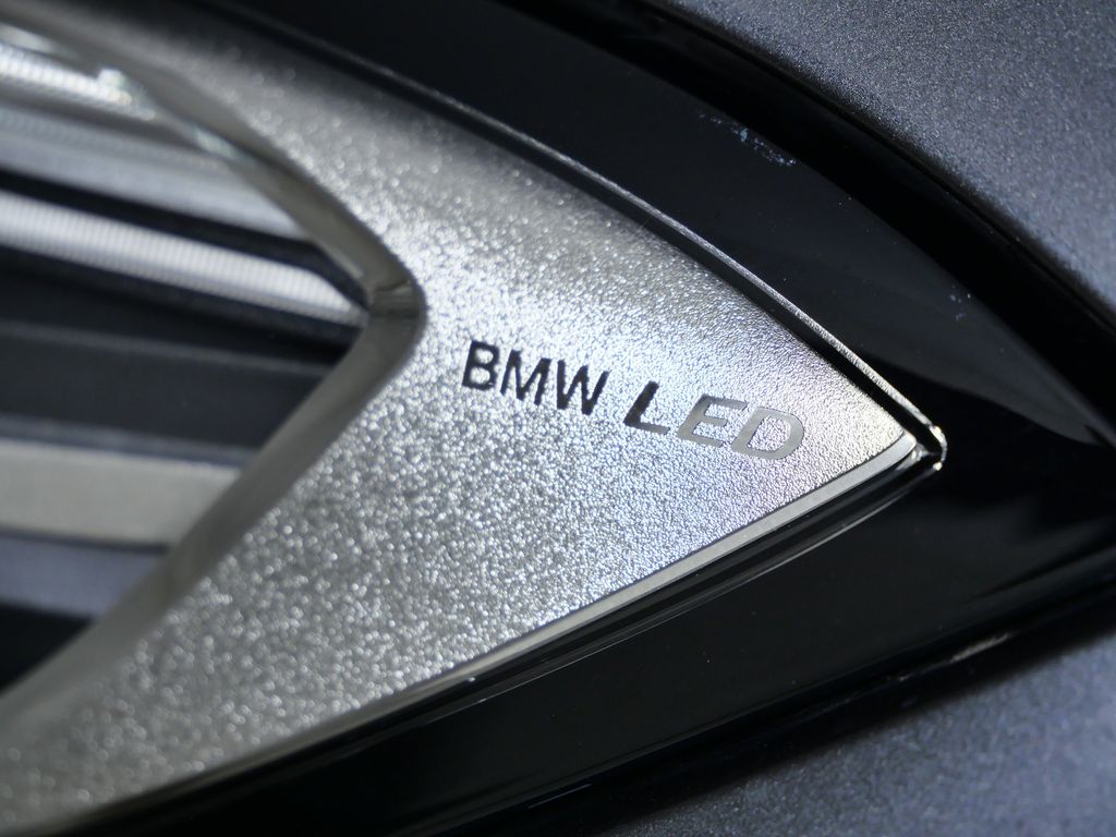 Thumbnail: 2022 BMW 3 Series - 5