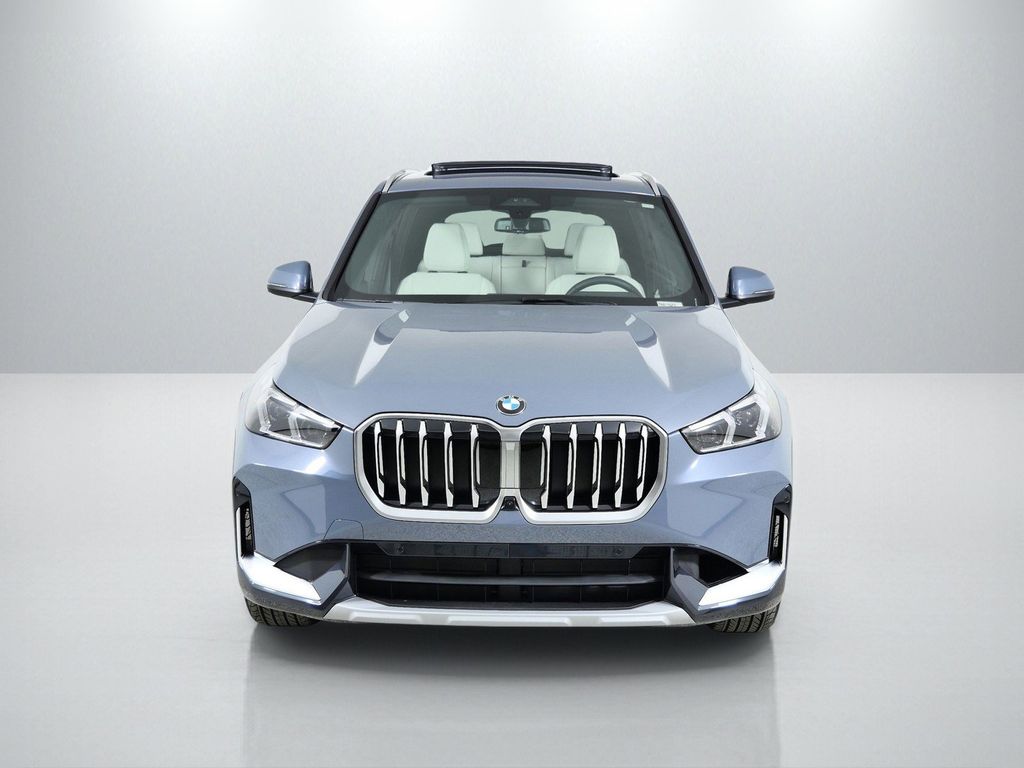 Thumbnail: 2026 BMW X1 - 2