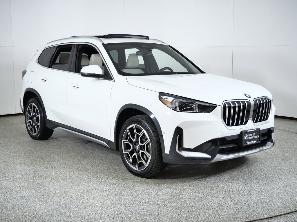 Thumbnail: 2025 BMW X1 - 9