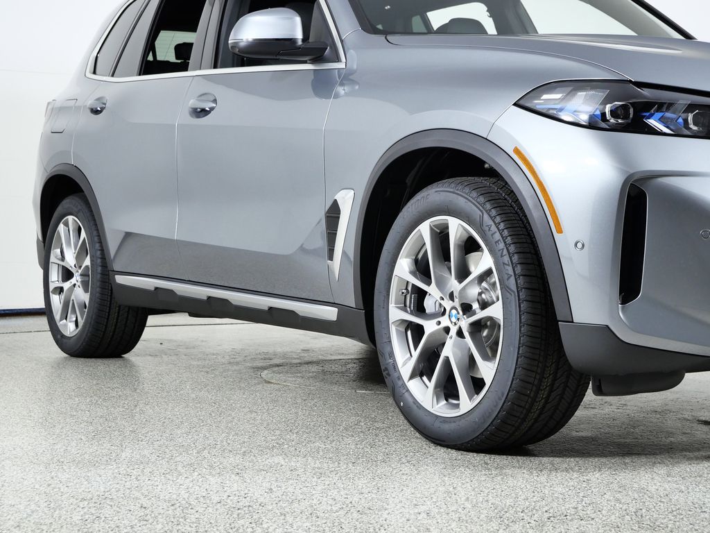Thumbnail: 2026 BMW X5 - 6