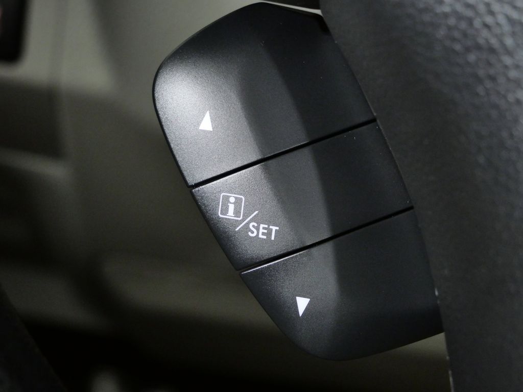 Thumbnail: 2015 Subaru Forester - 45