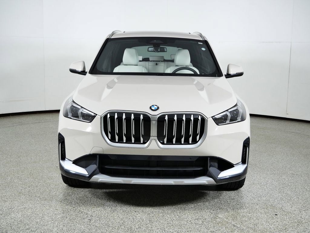 Thumbnail: 2026 BMW X1 - 4