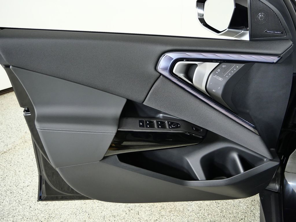 Thumbnail: 2026 BMW X3 - 32