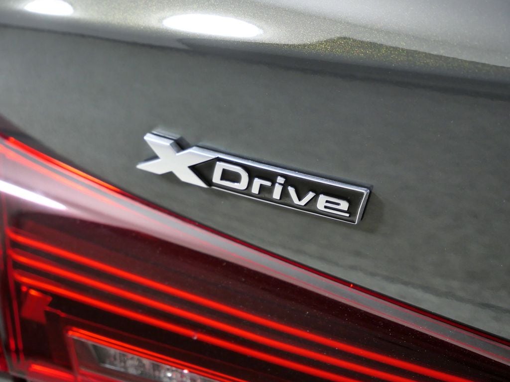 Thumbnail: 2026 BMW M4 - 13