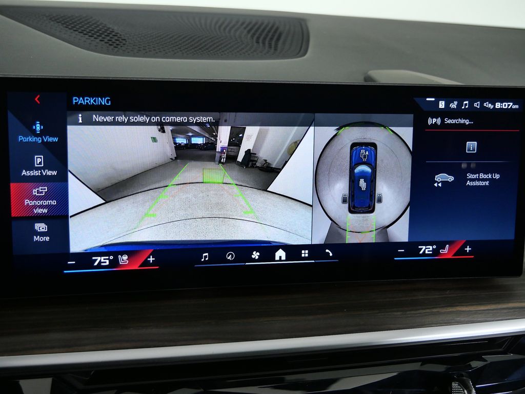 Thumbnail: 2026 BMW X7 - 49