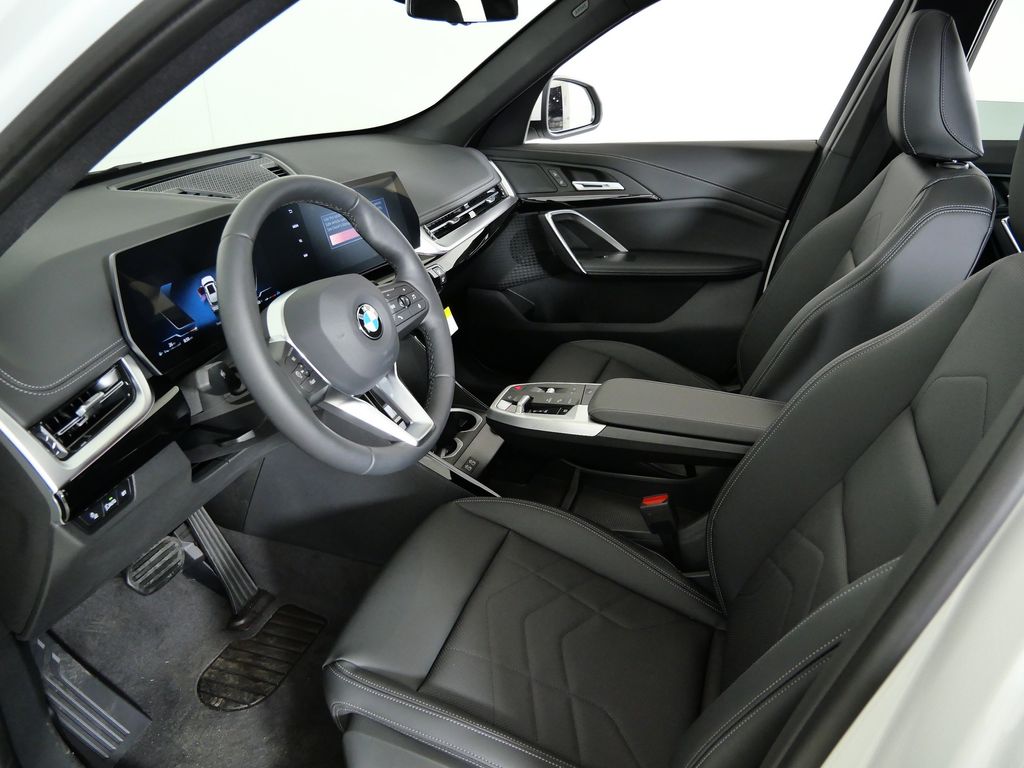 Thumbnail: 2026 BMW X1 - 32