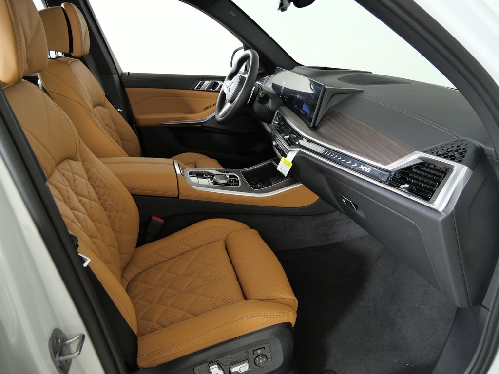 Thumbnail: 2026 BMW X5 - 20