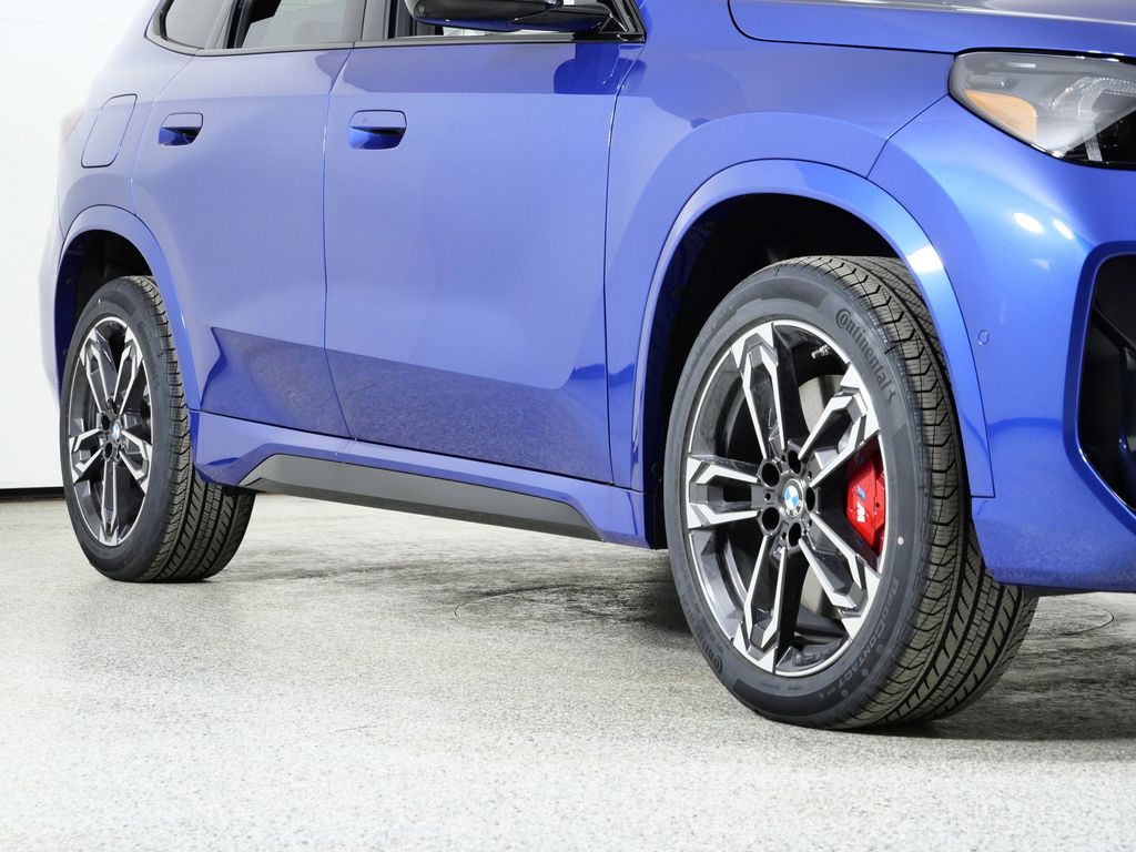 Thumbnail: 2026 BMW X1 - 6