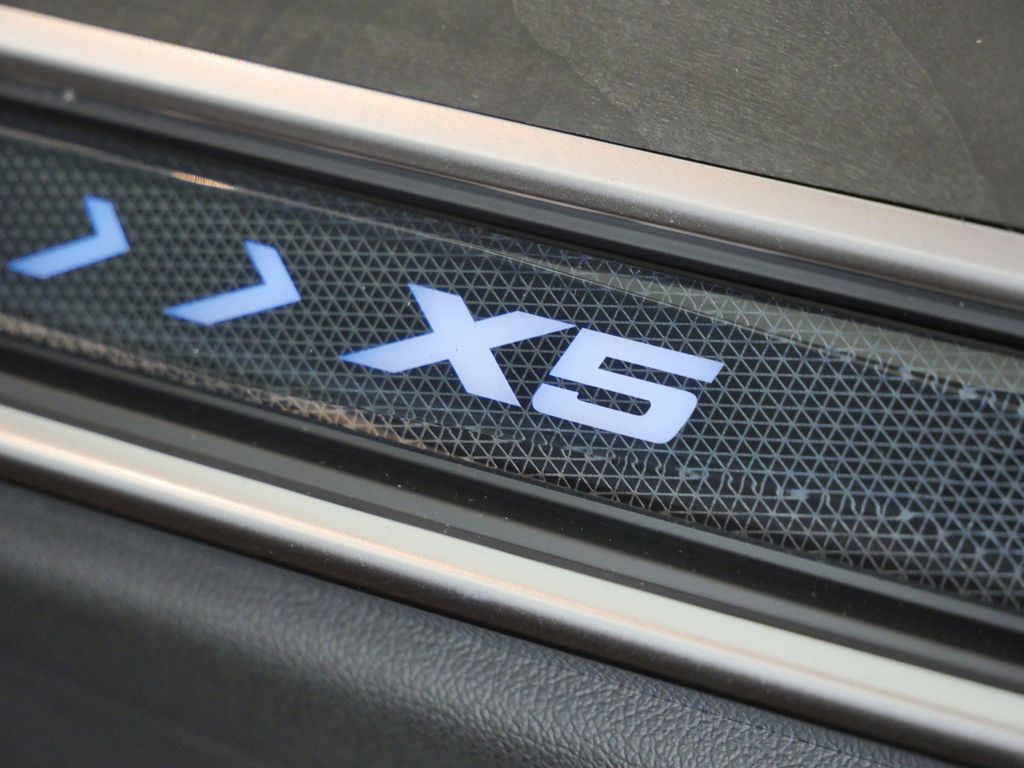 Thumbnail: 2026 BMW X5 - 24