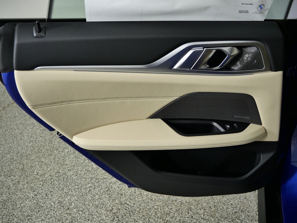 Thumbnail: 2025 BMW i4 - 29