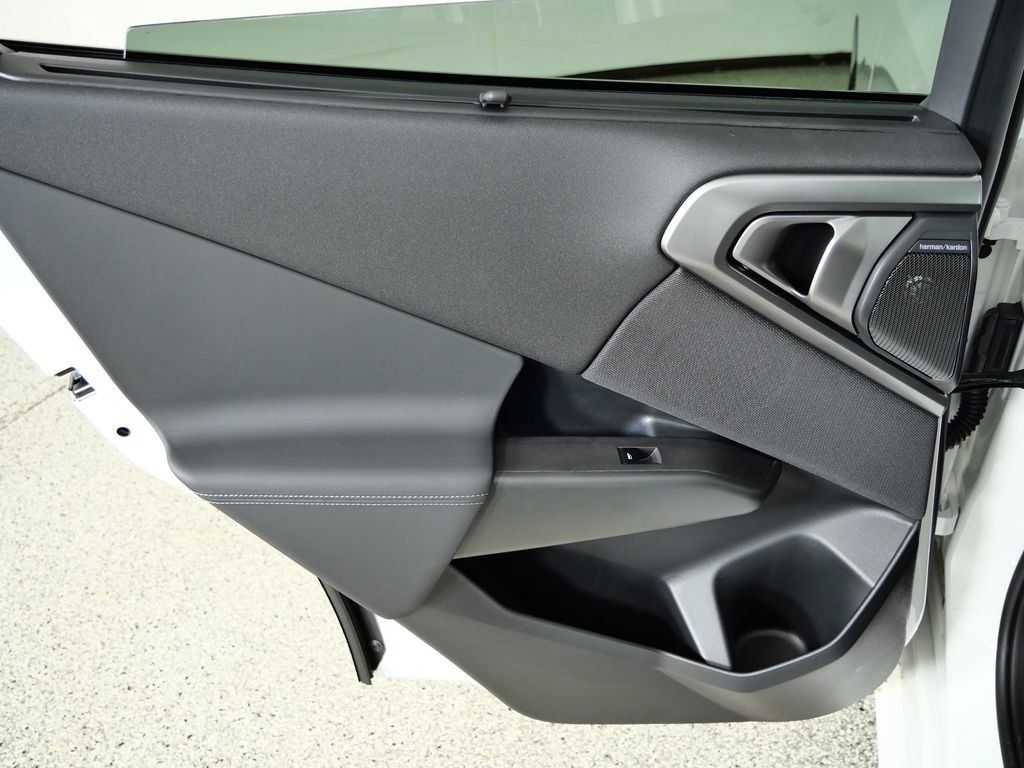 Thumbnail: 2026 BMW X3 - 32