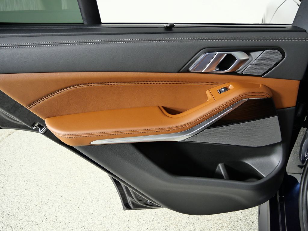 Thumbnail: 2025 BMW X5 - 36