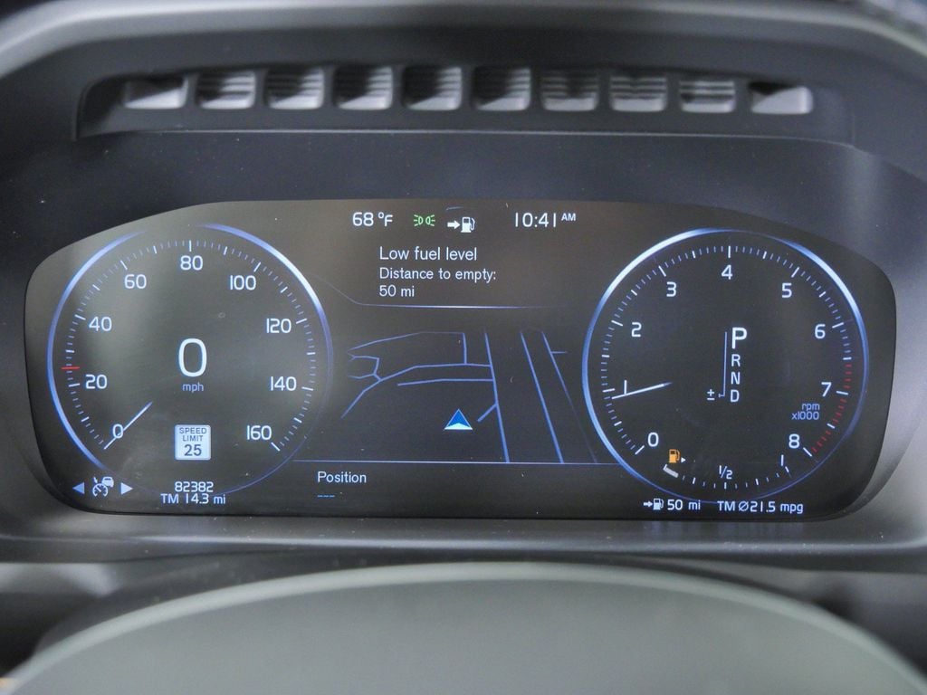 Thumbnail: 2021 Volvo XC90 - 51