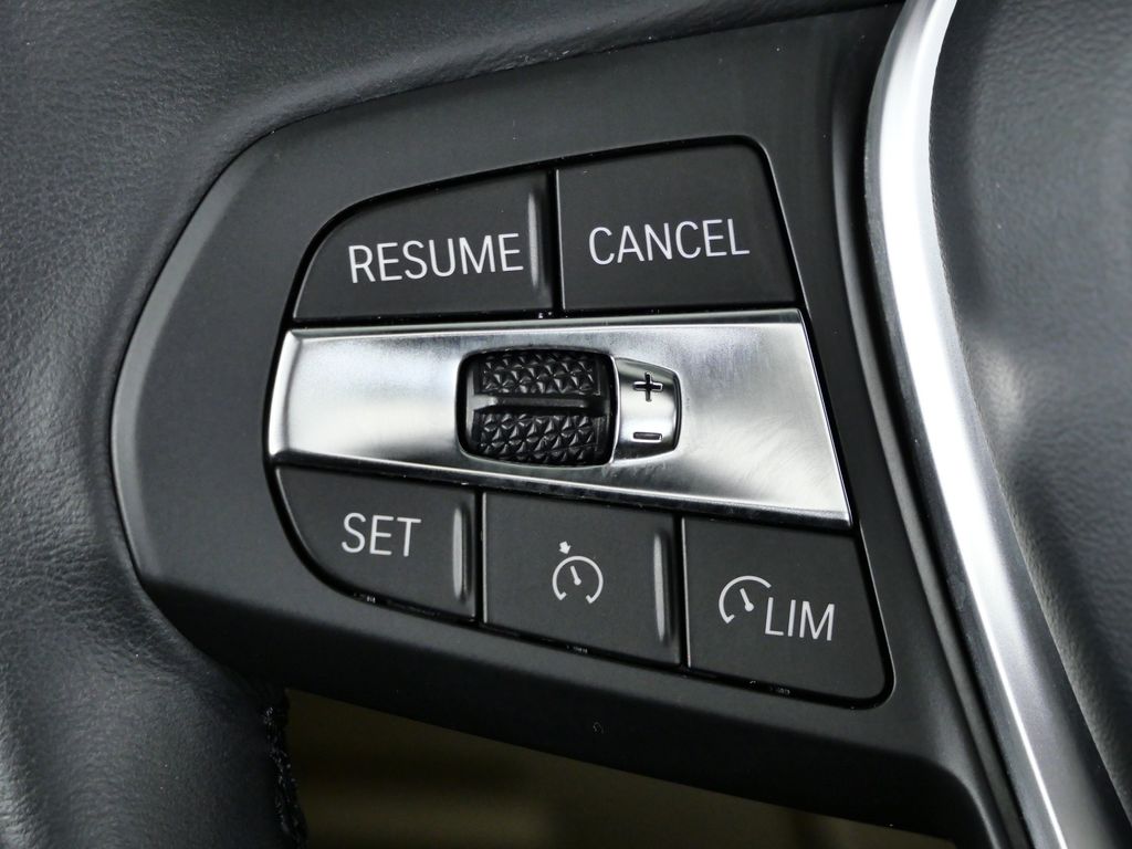 Thumbnail: 2020 BMW 3 Series - 39