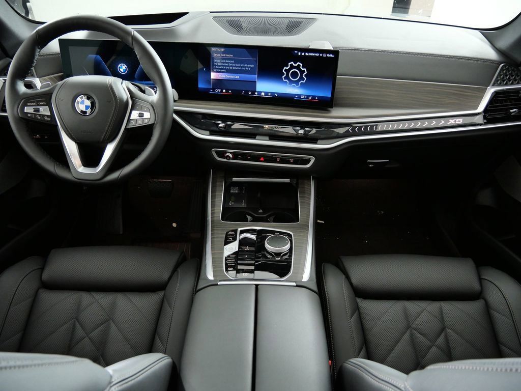 Thumbnail: 2026 BMW X5 - 7
