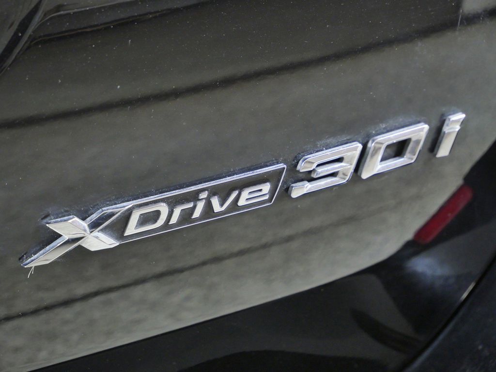 Thumbnail: 2020 BMW X3 - 13