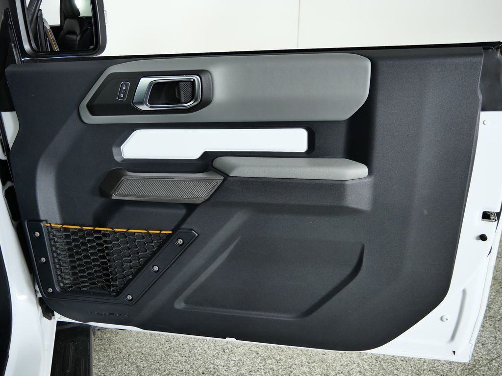 Thumbnail: 2022 Ford Bronco - 19