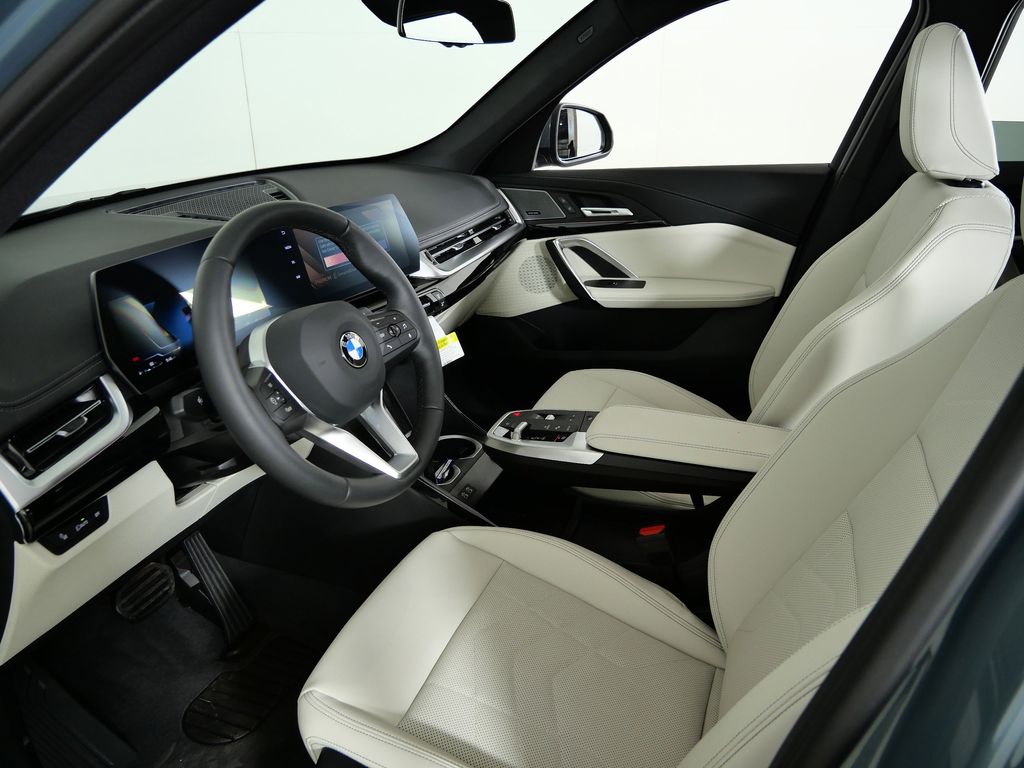 Thumbnail: 2026 BMW X1 - 32