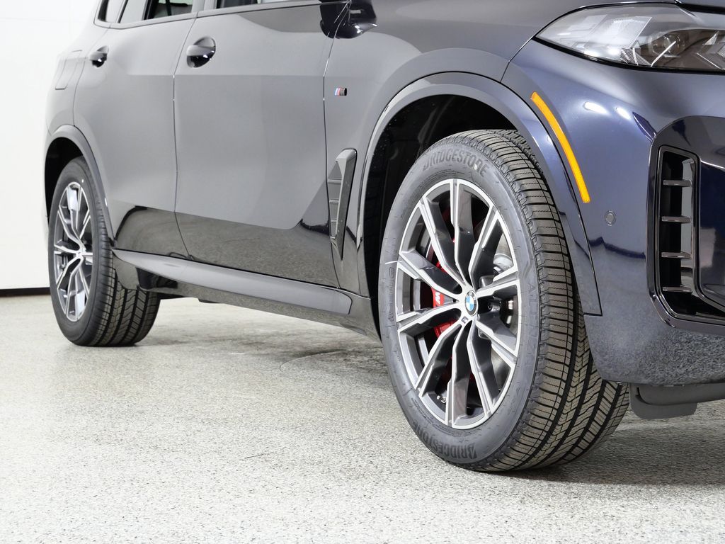 Thumbnail: 2026 BMW X5 - 6