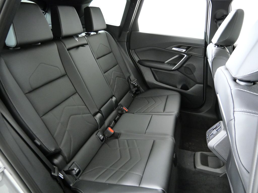 Thumbnail: 2026 BMW X1 - 25