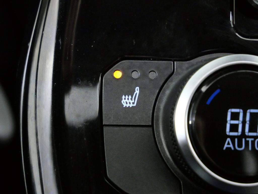 Thumbnail: 2020 Toyota Highlander - 48