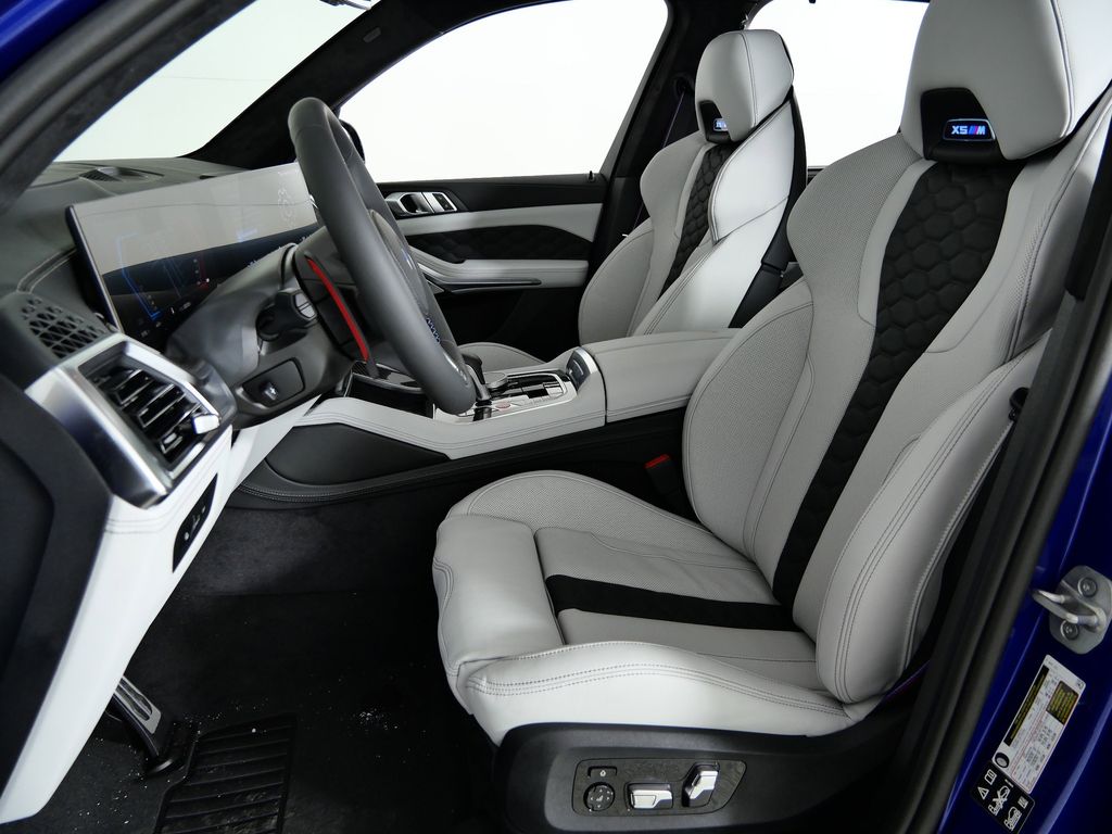 Thumbnail: 2026 BMW X5 - 36